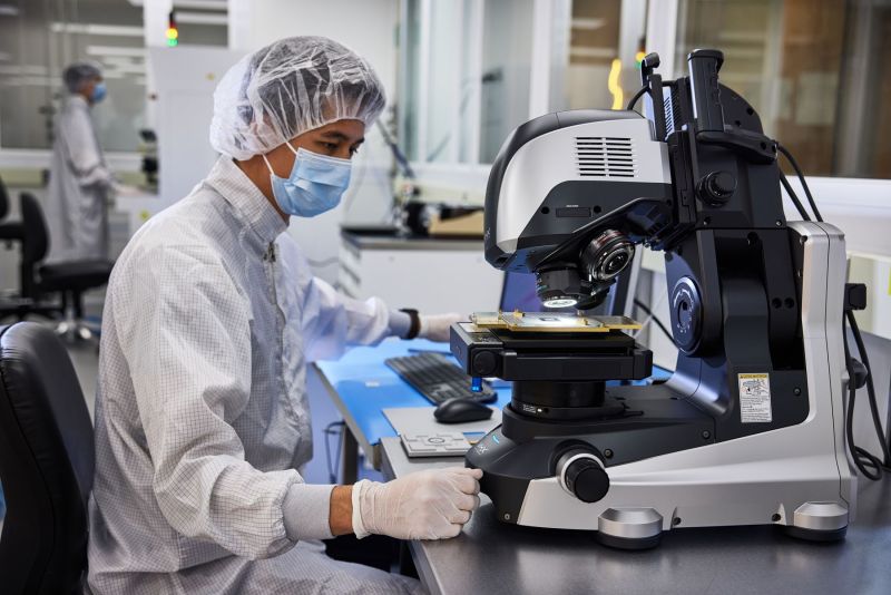 Google Quantum Computer Laboratories