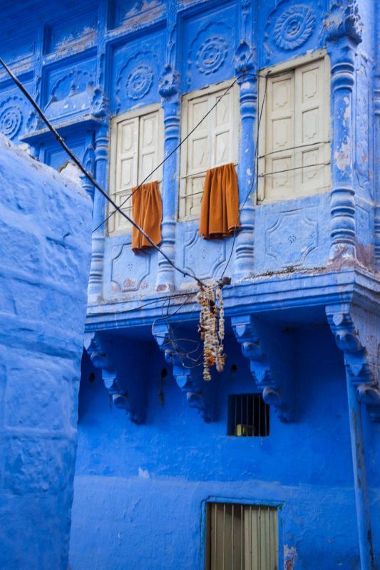 The blue city of Jodhpur, Rajasthan and orange towels