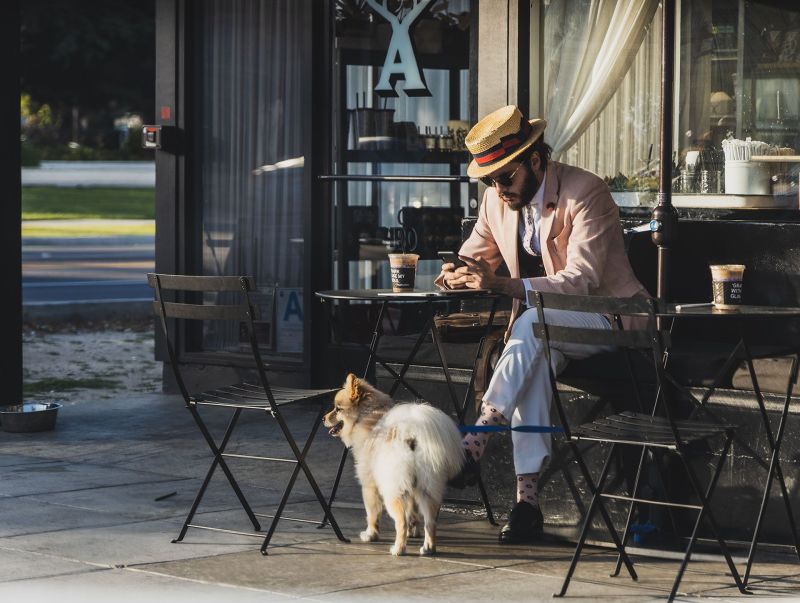 Dandy in Beverly Hills enjoying a coffee